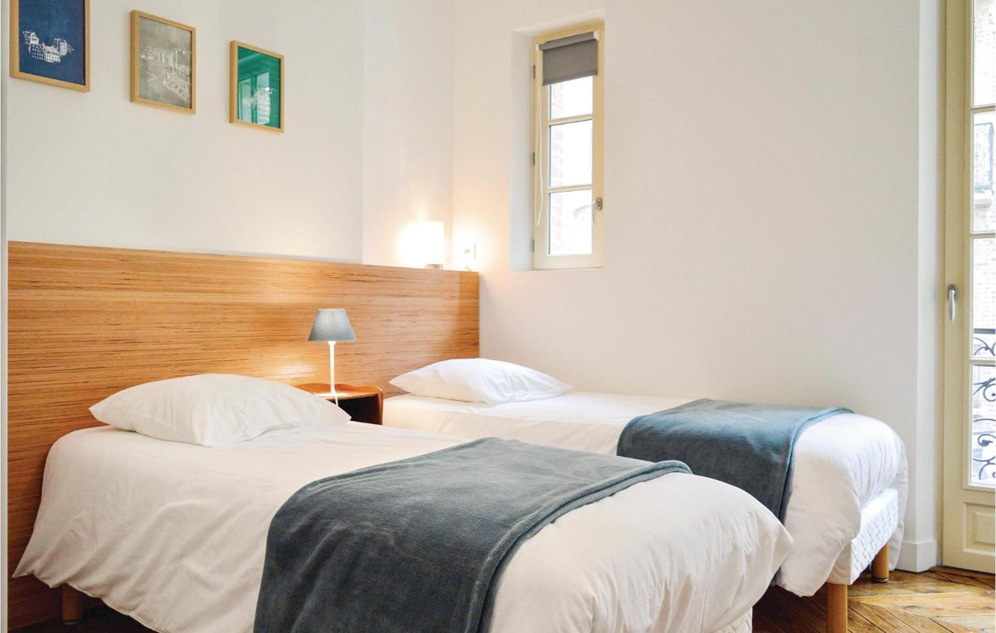 2 Bedroom Awesome Apartment In Mers-Les-Bains Ngoại thất bức ảnh